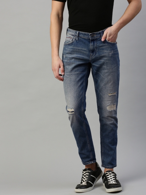 

Lee Men Blue Slim Fit Low-Rise Mildly Distressed Stretchable Cropped Jeans