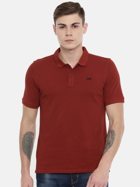 

Lee Men Maroon Solid Polo Collar T-shirt