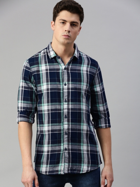 

Lee Men Navy Blue & White Slim Fit Checked Casual Shirt