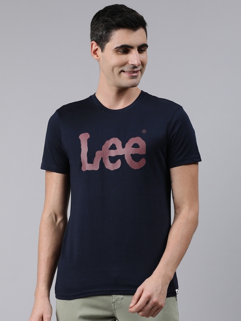 

Lee Men Navy Blue & Pink Printed Round Neck T-shirt