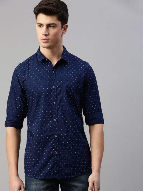 

Lee Men Navy Blue & White Slim Fit Printed Casual Shirt