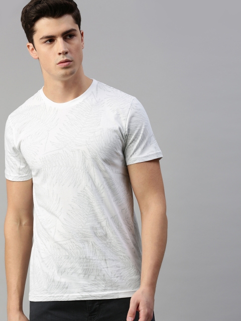 

Lee Men White & Grey Printed Round Neck T-shirt
