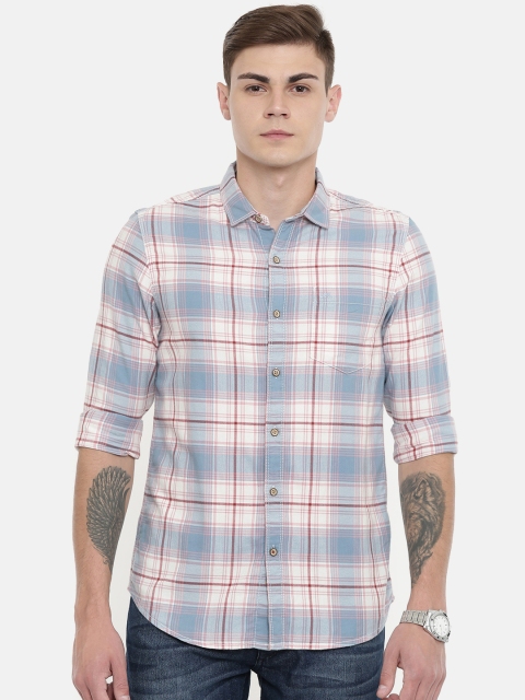 

Lee Men Blue & Pink Slim Fit Checked Casual Shirt