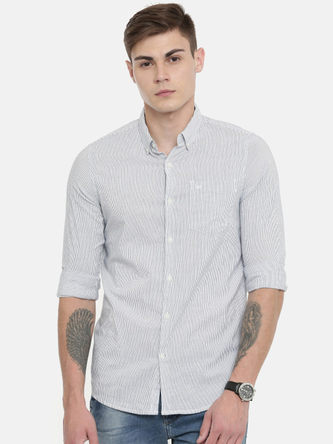 

Lee Men White & Blue Super Slim Fit Striped Casual Shirt