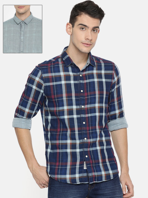 

Lee Men Blue & Maroon Slim Fit Checked Reversible Casual Shirt