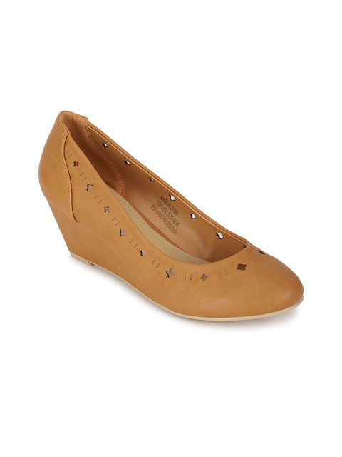 

Allen Solly Woman Women Brown Solid Pumps