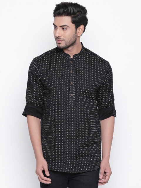 

indus route by Pantaloons Men Black & White Printed Straight Kurta