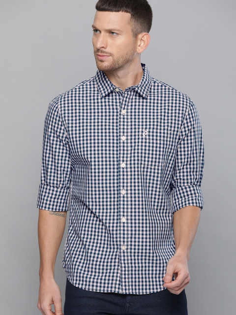

Denizen From Levis Men Teal Blue & Pink Regular Fit Checked Casual Shirt