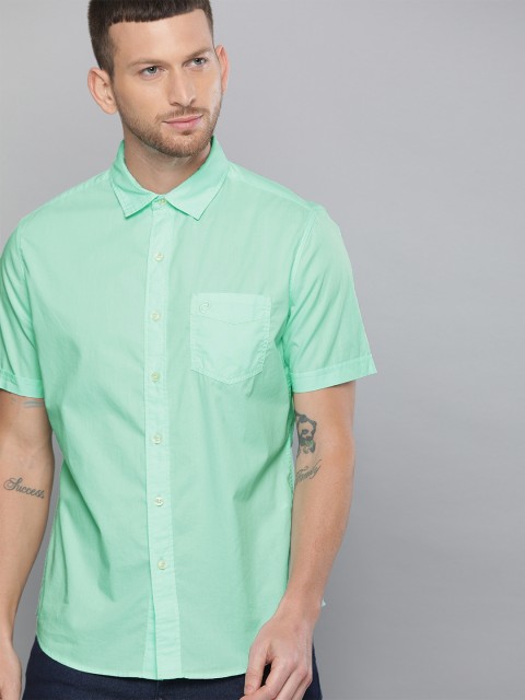

Denizen From Levis Men Blue Regular Fit Solid Casual Shirt