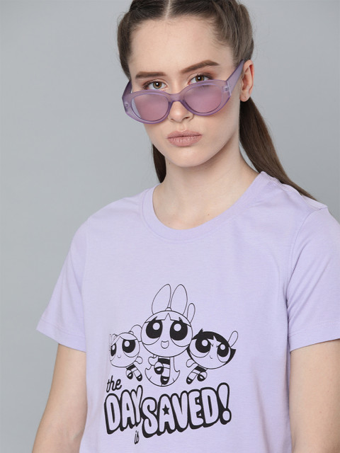 

Powerpuff Girls by Kook N Keech Women Lavender & Black Printed Round Neck T-shirt