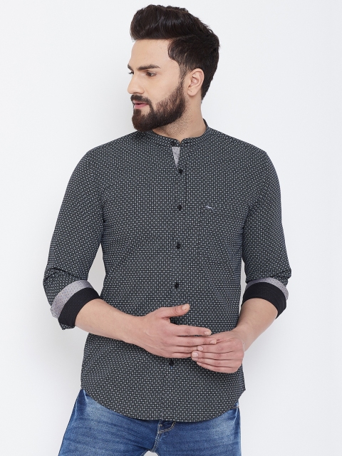 

JUMP USA Men Black & Off-White Slim Fit Printed Casual Shirt