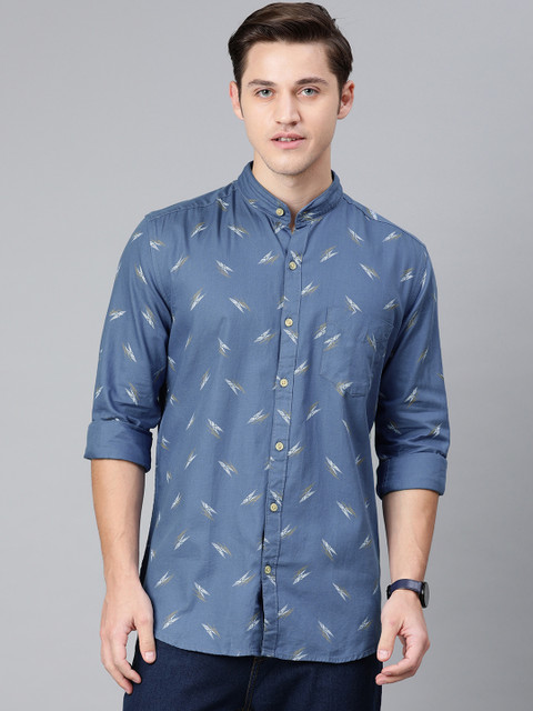 

FOGA Men Blue & White Customied Slim Fit Printed Casual Shirt