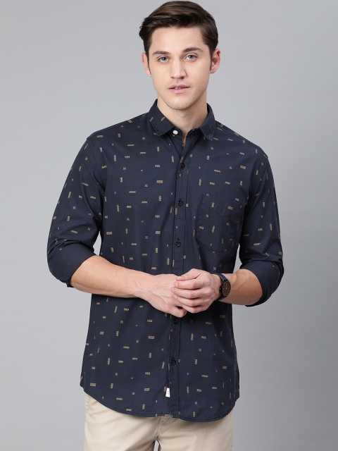 

FOGA Men Navy Blue & Beige Slim Fit Printed Casual Shirt