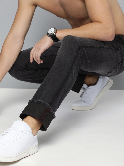 

HERE&NOW Men Black Slim Fit Mid-Rise Clean Look Stretchable Jeans