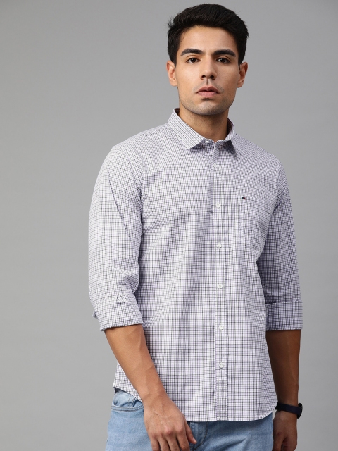 

Peter England Men White & Purple Slim Fit Checked Casual Shirt