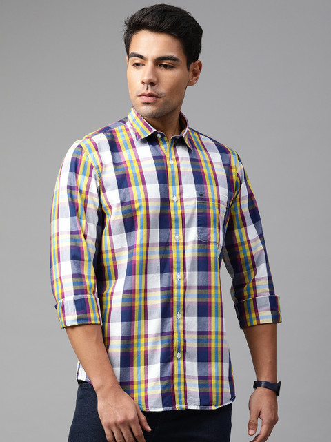 

Peter England Men White & Navy Blue Slim Fit Checked Casual Shirt