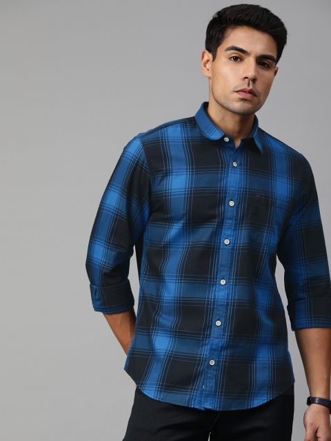 

Peter England Men Blue & Black Slim Fit Checked Casual Shirt