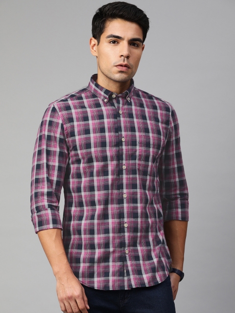 

Peter England Men Pink & Navy Blue Slim Fit Checked Casual Shirt