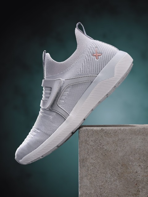 

HRX by Hrithik Roshan Women Grey Charged-Up Running Shoe
