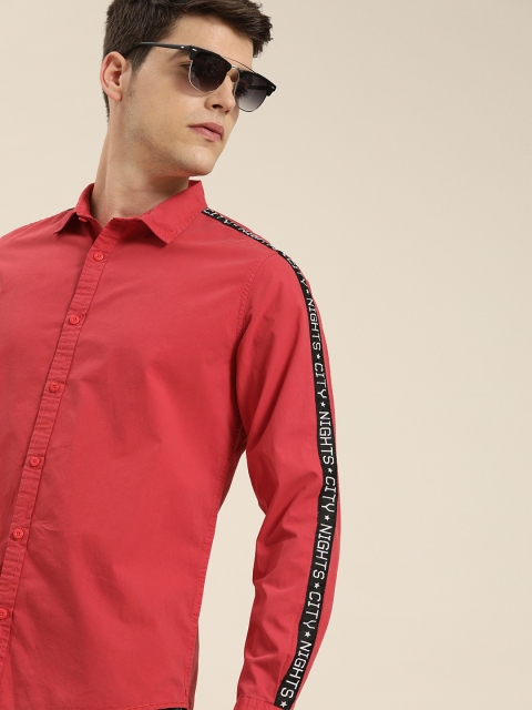 

Moda Rapido Men Red Slim Fit Solid Casual Shirt With Printed Side Taping Detail