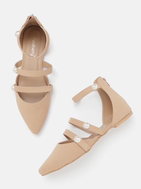 

DressBerry Women Nude-Coloured Solid Flats