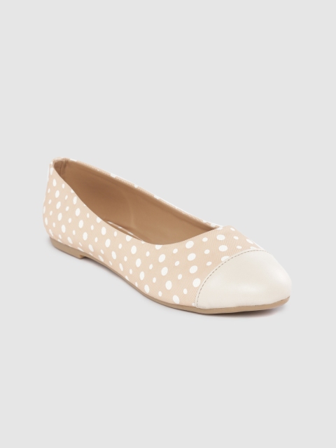 

DressBerry Women Peach-Coloured & White Polka Dots Print Ballerinas