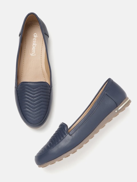 

DressBerry Women Navy Blue Quilted Slip-Ons