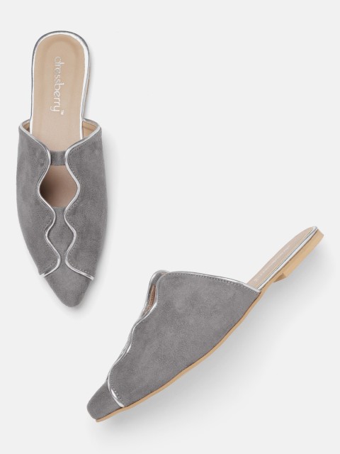 

DressBerry Women Grey Solid Mules