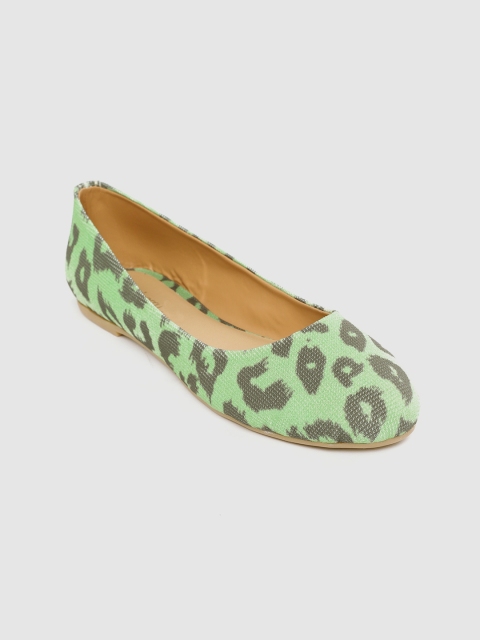 

DressBerry Women Green Leopard Printed Ballerinas