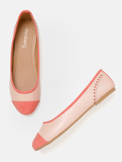 

DressBerry Women Pink & Peach-Coloured Colourblocked Ballerinas