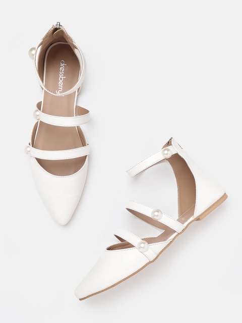 

DressBerry Women White Solid Flats