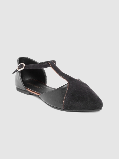 

DressBerry Women Black Solid Flats