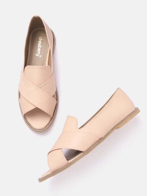

DressBerry Women Peach-Coloured Solid Open Toe Flats