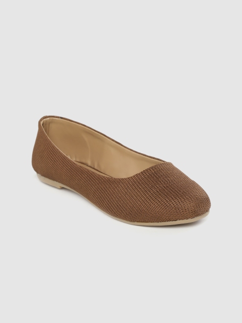 

DressBerry Women Brown Textured Ballerinas