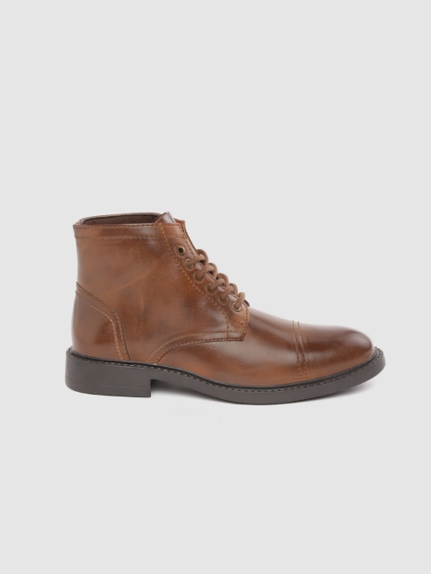 

Roadster Men Brown Solid Flat Boots