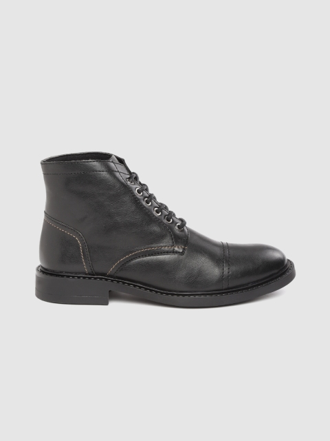 

Roadster Men Black Solid Flat Boots