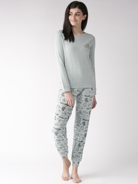 

Marks & Spencer Women Blue & Charcoal Grey Solid Night suit