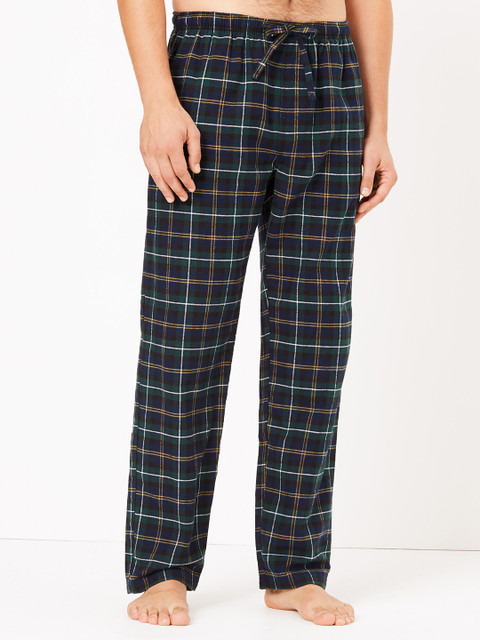 

Marks & Spencer Men Green & White Checked Night suit