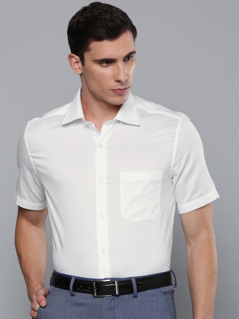 

Louis Philippe Men White Classic Regular Fit Self Design Casual Shirt