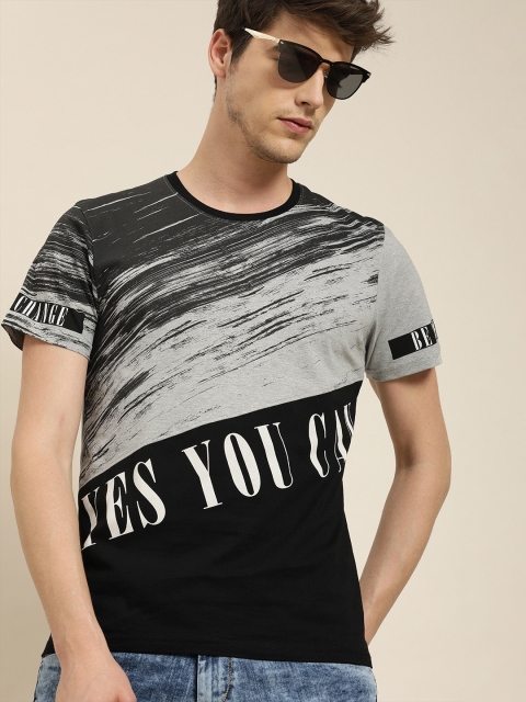 

Moda Rapido Men Grey & Black Printed Round Neck T-shirt