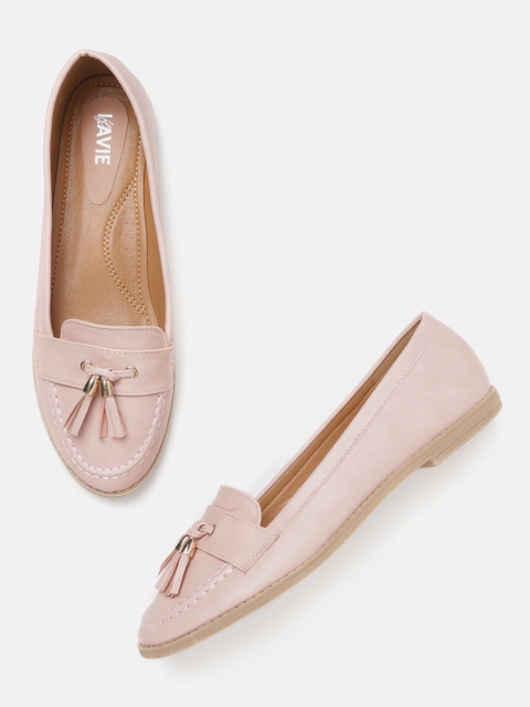 

Lavie Women Pink Tasselled Loafers