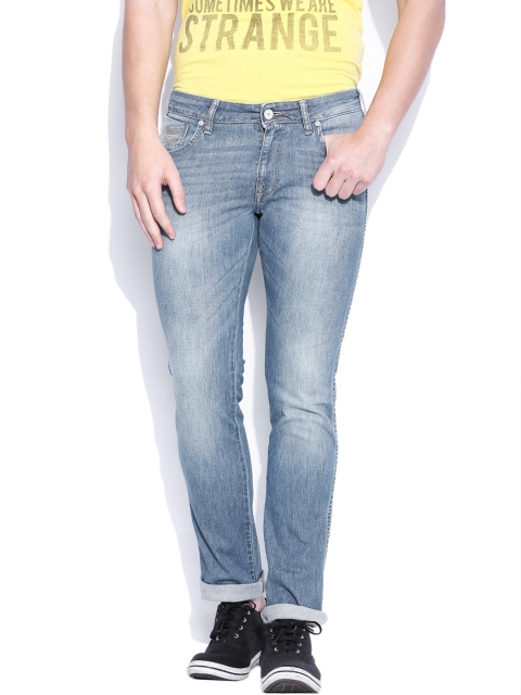 

Wrangler Blue Skanders Slim Silver Shield Jeans