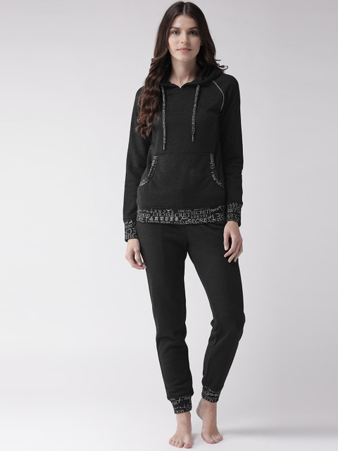 

MADAME M SECRET Women Black Solid Night suit
