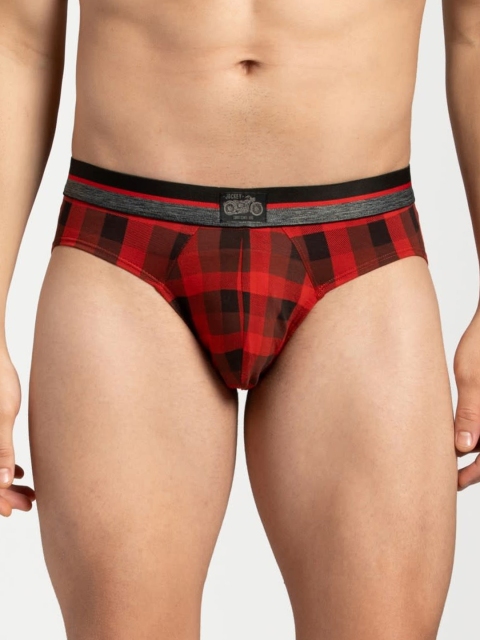 

Jockey Men Red & Black Checked Basic Briefs ZN04-0105-BFC02