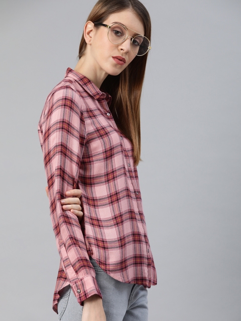 

Lee Women Pink and Black Regular Fit Checked Casual Shirt