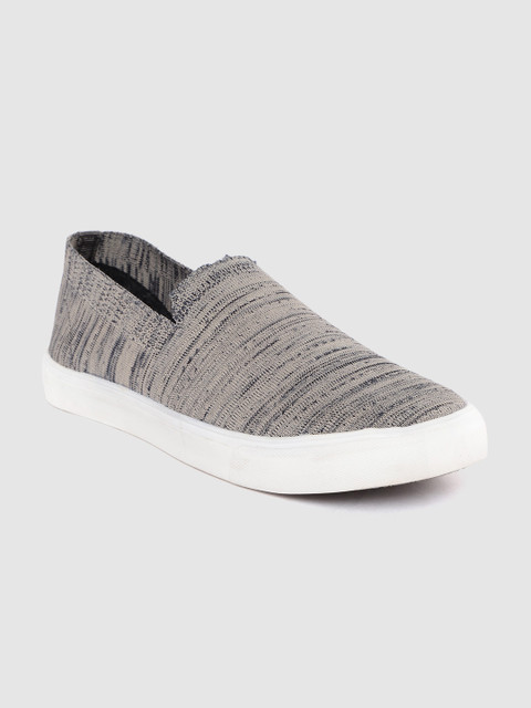 

Kook N Keech Men Taupe & Navy Woven Design Slip-On Sneakers