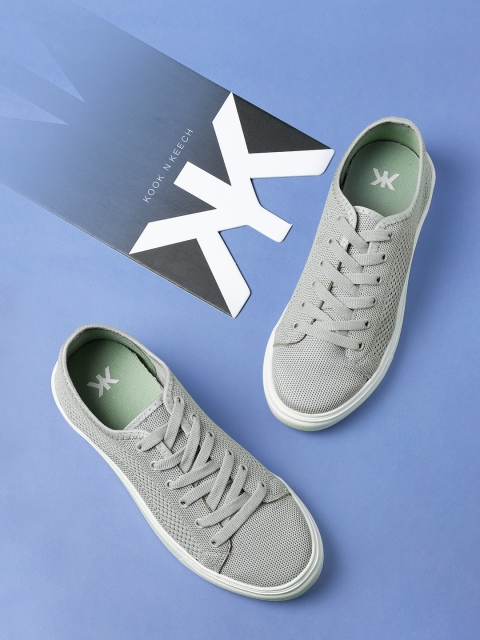 

Kook N Keech Men Grey Woven Design Sneakers