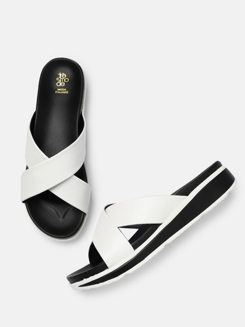 

Tresmode Women White Solid Open Toe Flats