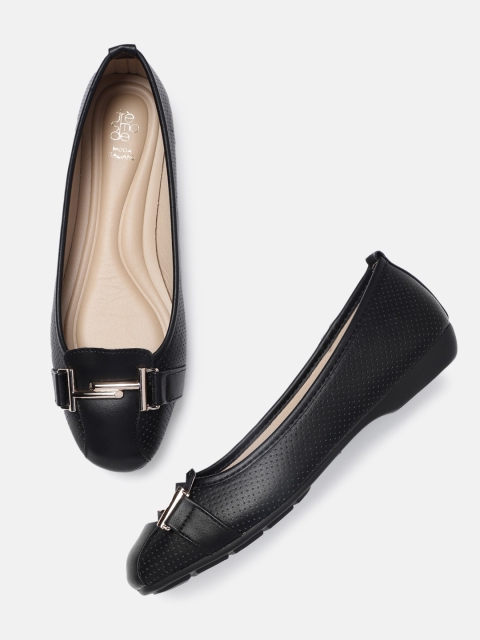 

Tresmode Women Black Solid Ballerinas