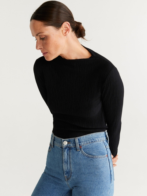 

MANGO Women Black Solid Round Neck T-shirt